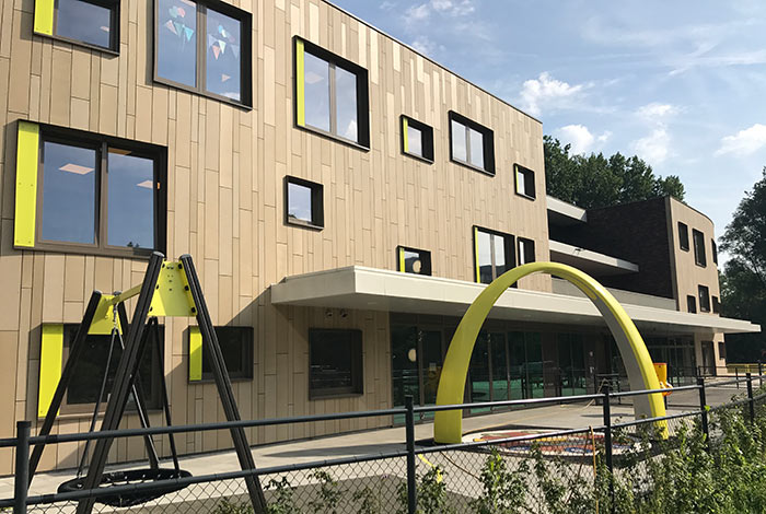 Onderwijs, zorg, aangepaste faciliteiten, bouwkundig toezicht.